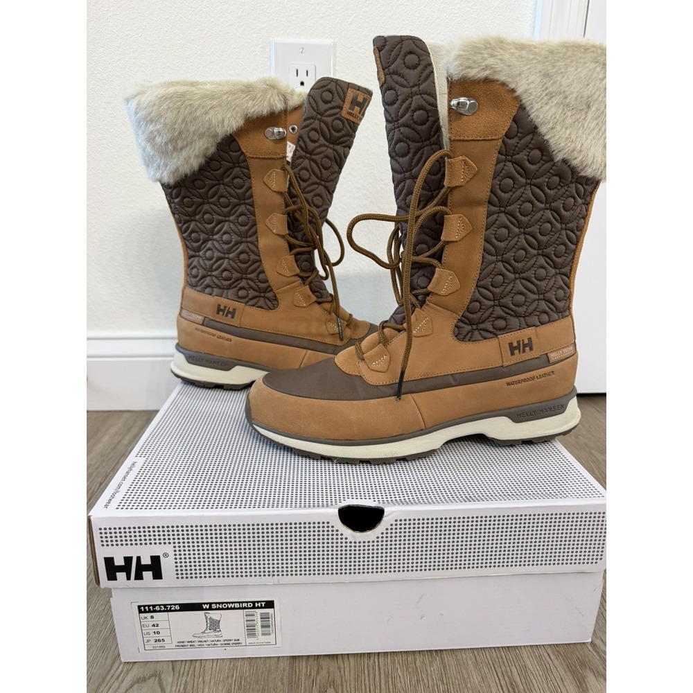 HELLY HANSEN Snow Boots Honey Wheat Womens Size 10 New in box